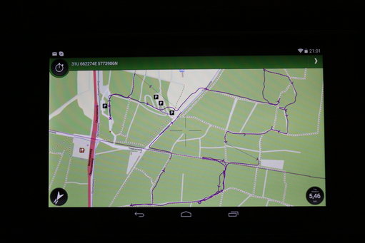 _MG_5663.JPG (850.45 KiB) 90874 keer bekeken Screenshot van een 7 inch tablet met Viewranger. Geplot is een gelopen vossenjacht in Leusden.